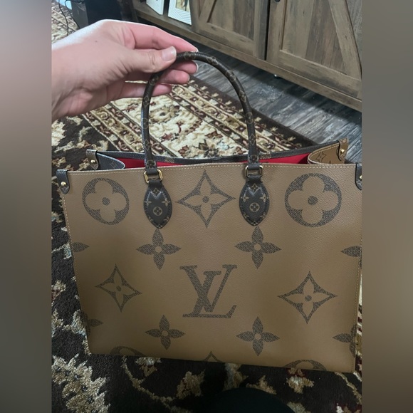 Authentic Louis Vuitton Monogram Bag - Picture 9 of 16